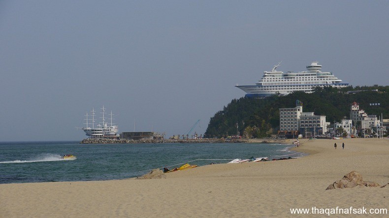 سفينة سياحية برية، ثقف نفسك 2 سفينة سياحية برية في كورية الجنوبية