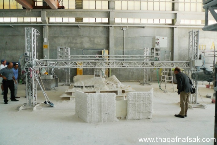 كشف النقاب عن قاعدة بشرية على القمر ، ثقف نفسك 3 كشف النقاب عن قاعدة بشرية على القمربالصور