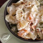 طريقة عمل الباستا بالصلصة البيضاء بالصور