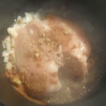 عمل مقلوبة الباذنجان بقطع الدجاج