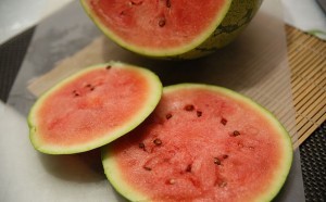 اكتشاف نضج البطيخة من عدمه قبل الشراء، ثقف نفسك 8