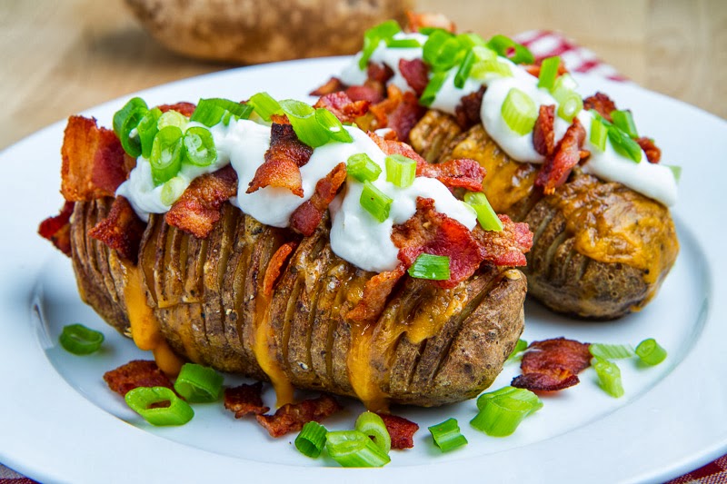 Fully Loaded Hasselback Potatoes 800 2106