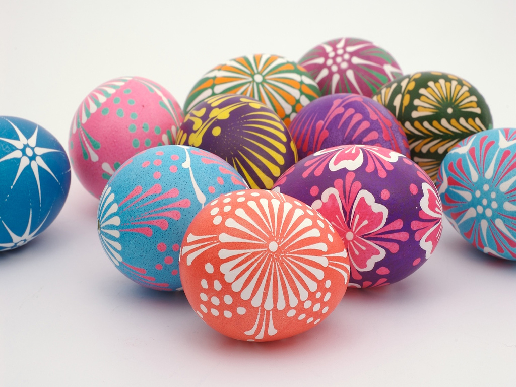 how-to-make-easter-eggs-for-kids