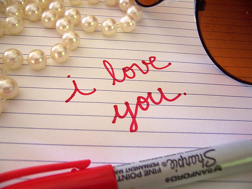 love letter - ماهي علامات الحب الحقيقي ؟ هل تعرفها ربما ستعرف الحب لأول مرة