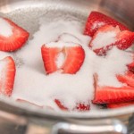 مصاصات أيس كريم الفراولة