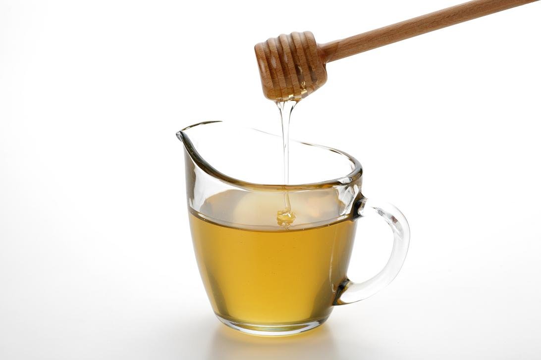 طرق إستخدام العسل والماء الدافئ للتخسيس - ثقف نفسك
