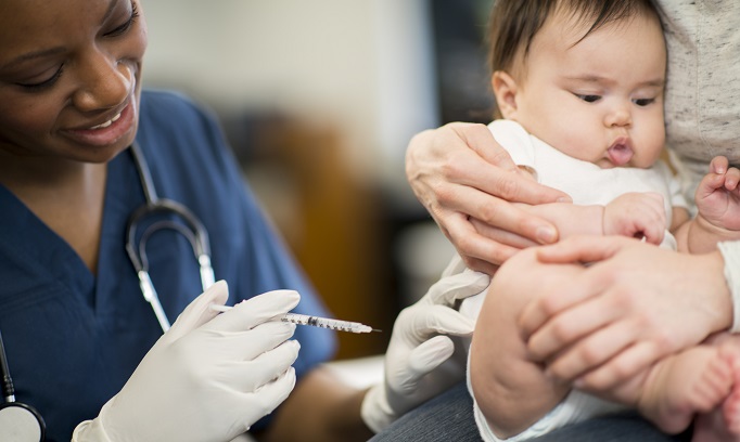 تطعيمات الاطفال حديثي الولاد