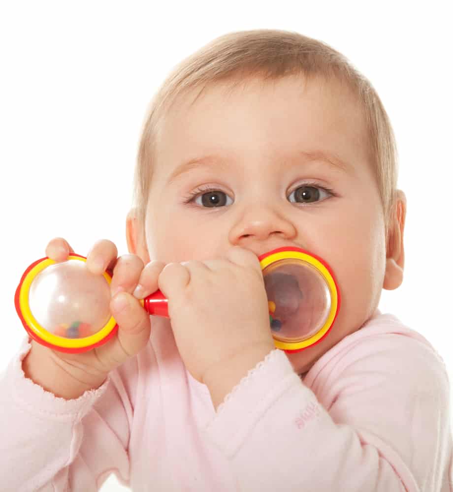 رائحة الفم الكريهة عند الرضع