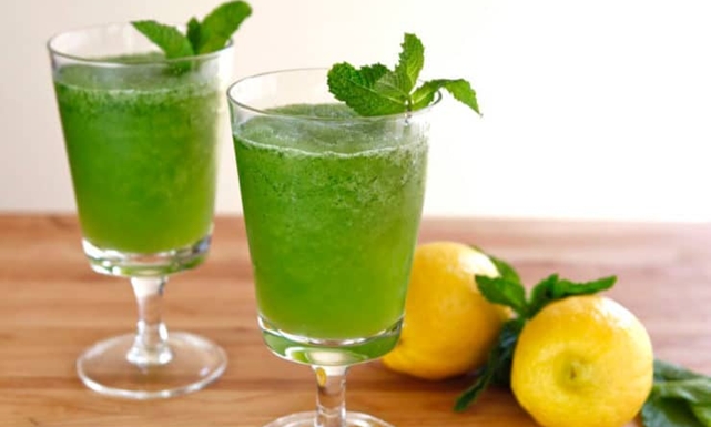 فوائد عصير الليمون بالنعناع في رمضان