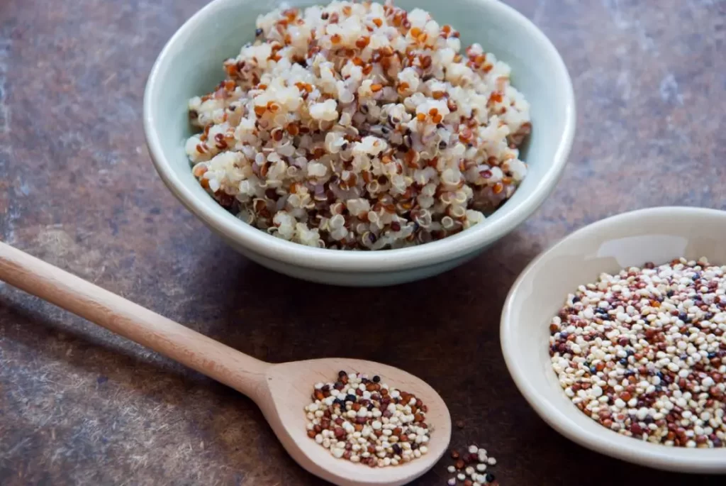 بذور الكينوا ( Quinoa seeds )
