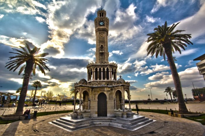 برج الساعة فى ازمير و السياحة في تركيا